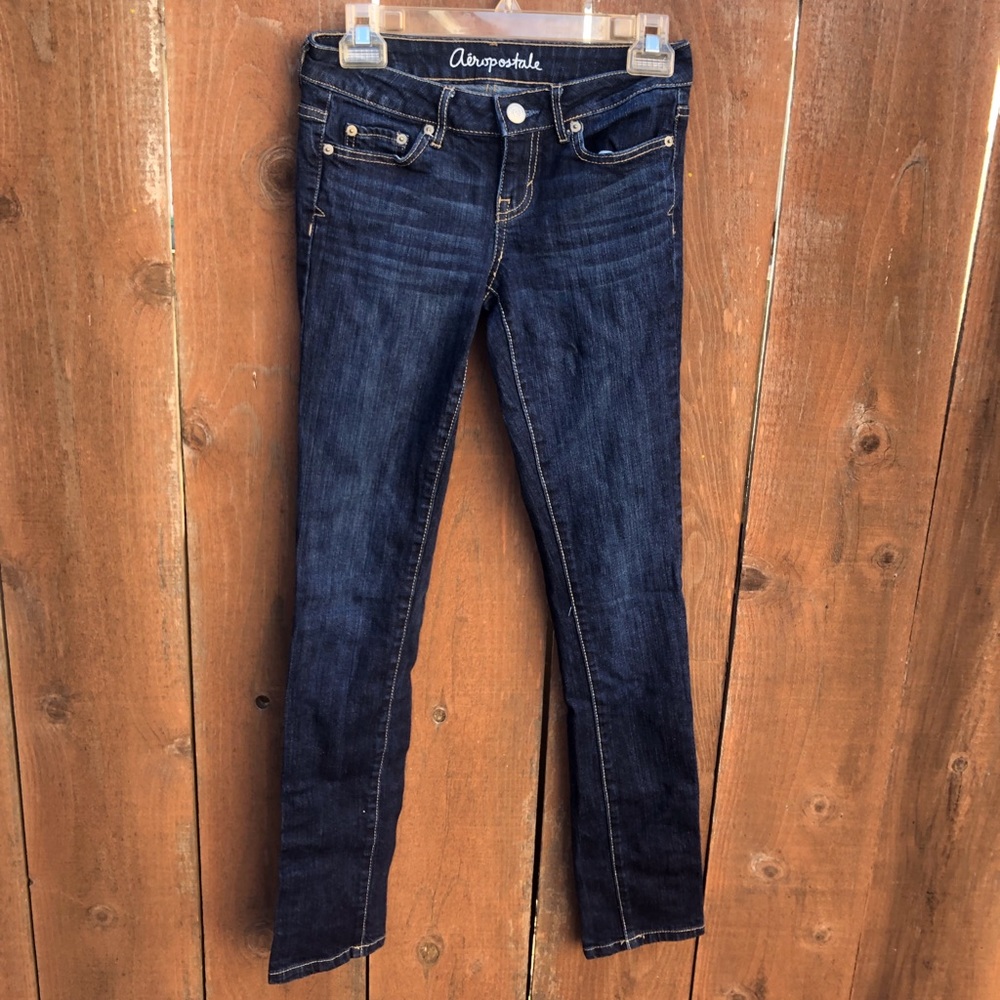 Women’s Aeropostale dark denim jeans